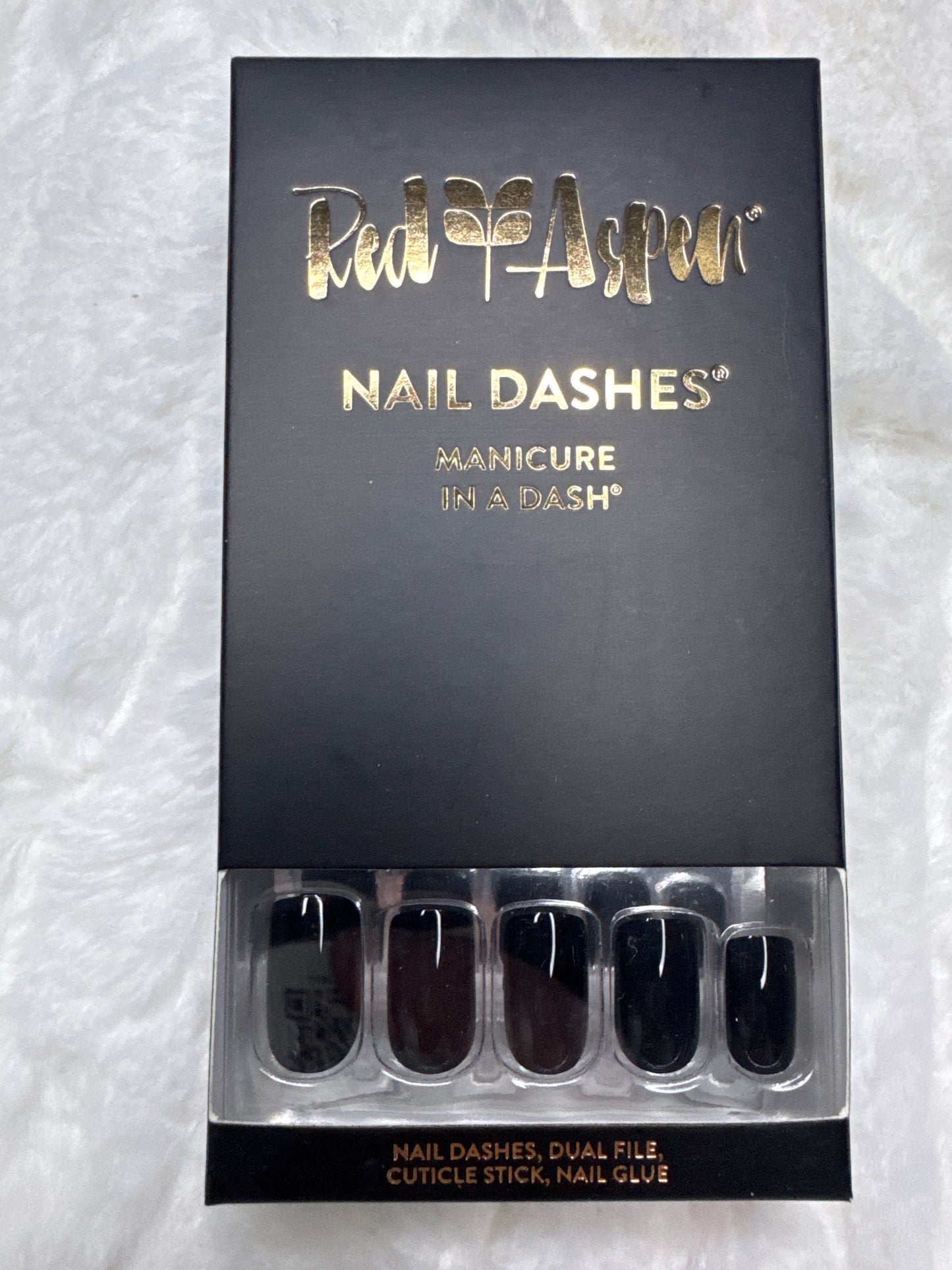 Anna’s black tie affair